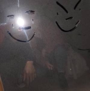 Meet your Posher, Zoebella